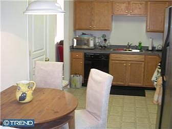 3rd image of 141 Hudson Dr