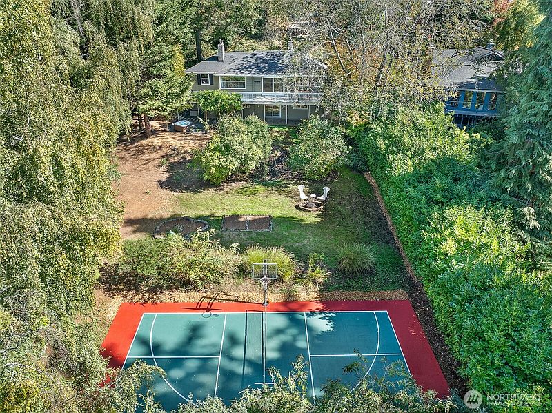 3rd image of 11825 8th Avenue NW