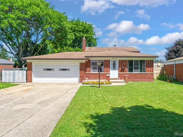 15117 Adams Ave, Warren, MI 48088