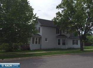 219 Minnesota Ave W, Gilbert, MN 55741