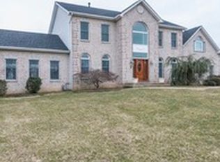 12324 Briarbush Ln, Rockville, MD 20854