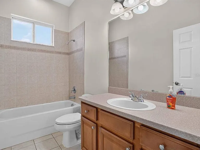 5218 Lake Toscana Dr — Photo 34