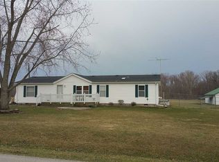 8743 Lost Bridge Rd E, Andrews, IN 46702