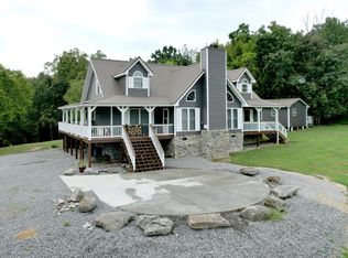 295 Tall Mountain Ln, Bradyville, TN 37026