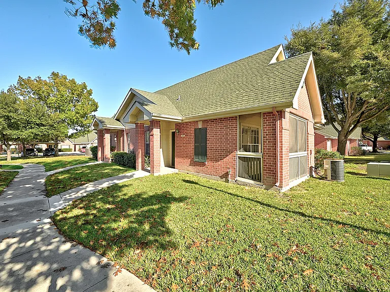 600 Leah Avenue 042