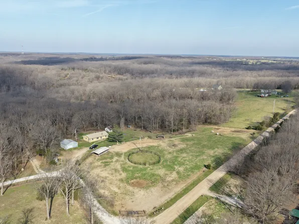 20507 Heman Ave, Cole Camp, MO 65325