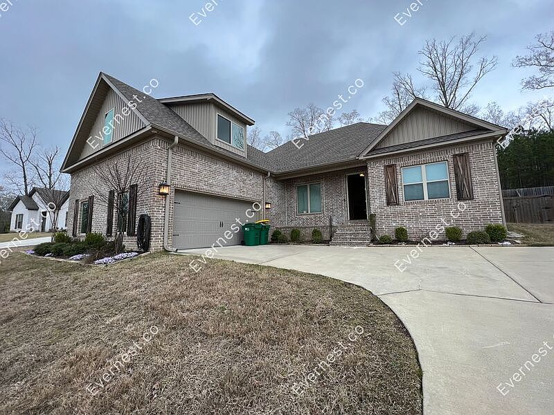 1st image of 301 Ensbury Dr