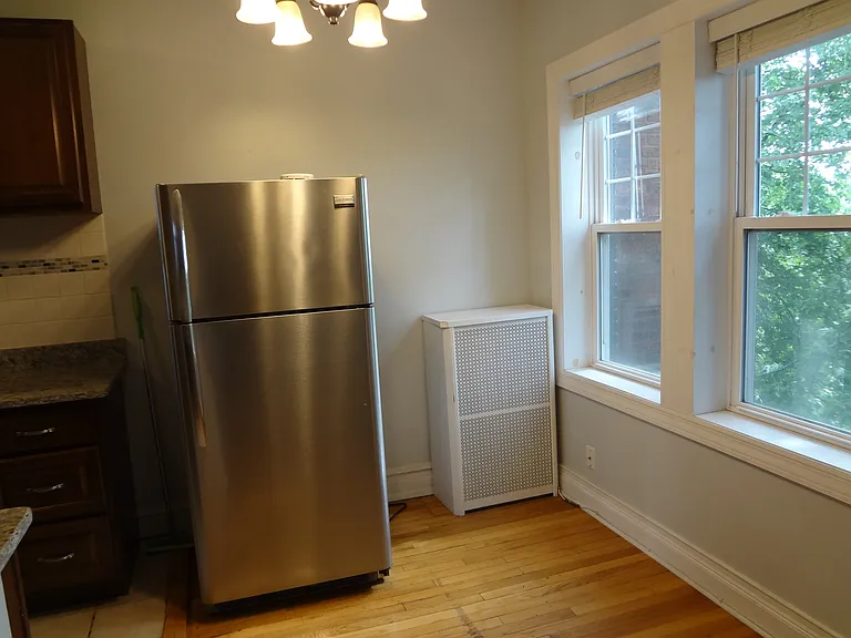 5463 S Ingleside Ave #3W — Photo 5