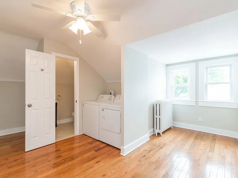 169 S Harrison St #22 — Photo 5