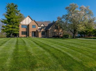 285 Thornbury Ln, Powell, OH 43065