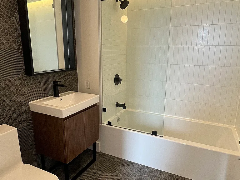1052 Greene Ave #6B — Photo 14