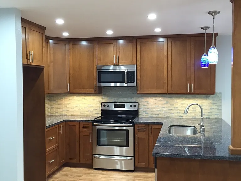 215 Euclid Avenue — Photo 1
