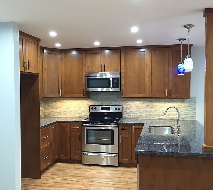 1st image of 215 Euclid Ave APT 305