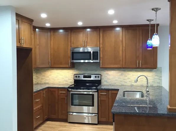 215 Euclid Avenue, 215 Euclid Ave APT 305, Long Beach, CA 90803