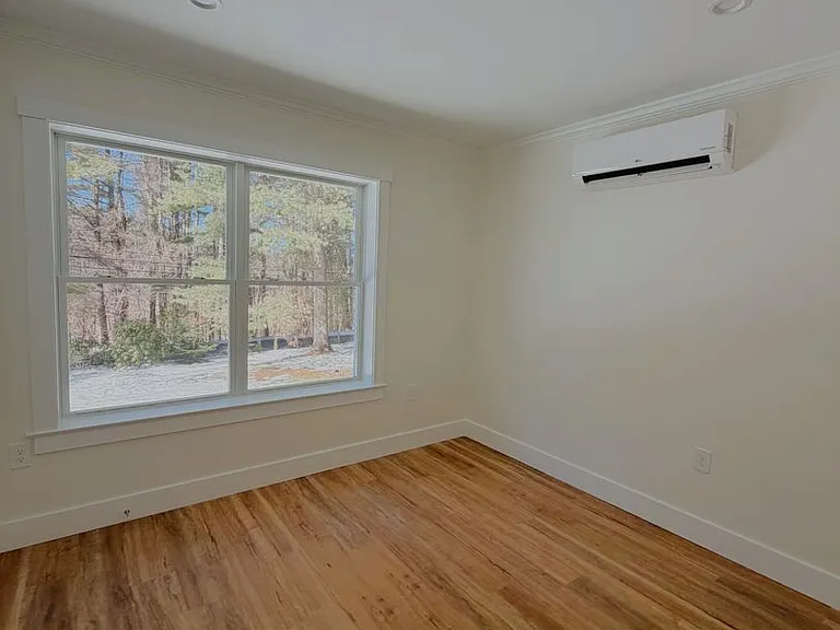 125A Tamarack Rd — Photo 8