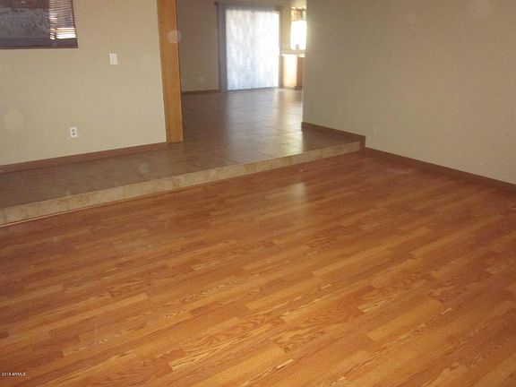 4th image of 3614 W Michelle Dr