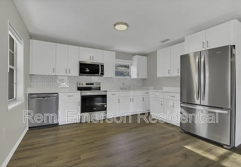 14025 SE 54th Ct — Photo 7