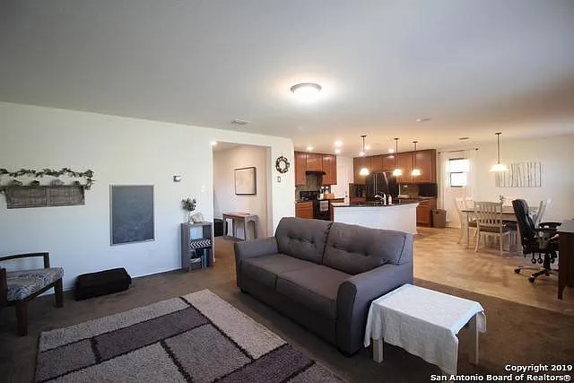1407 Blue Jay Ct — Photo 22