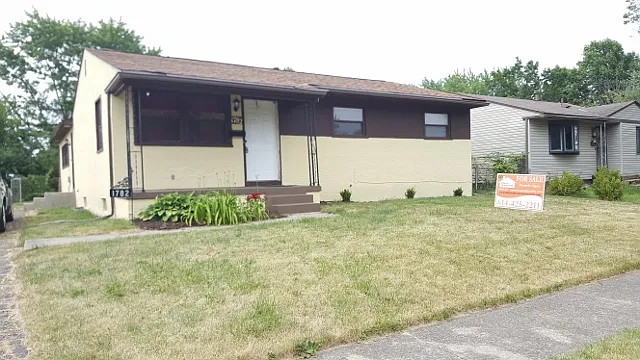 1782 Kelton Ave photo 1
