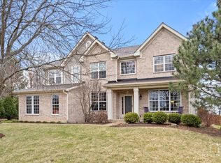 261 Willowbrook Way, Geneva, IL 60134