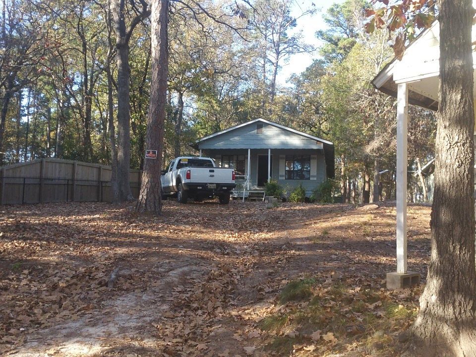 1st image of 285 N Shore Dr