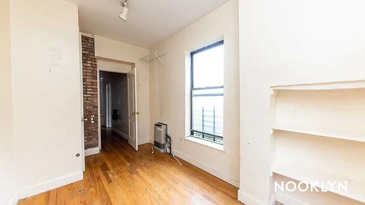 Rented by Nooklyn NYC LLC | media 6