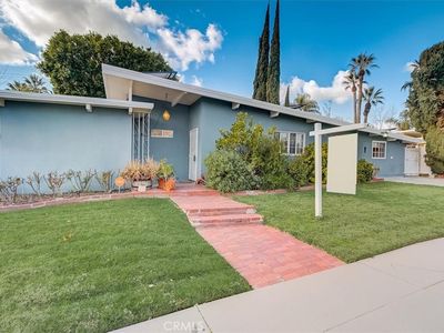 7915 Bothwell Rd, Reseda, CA, 91335