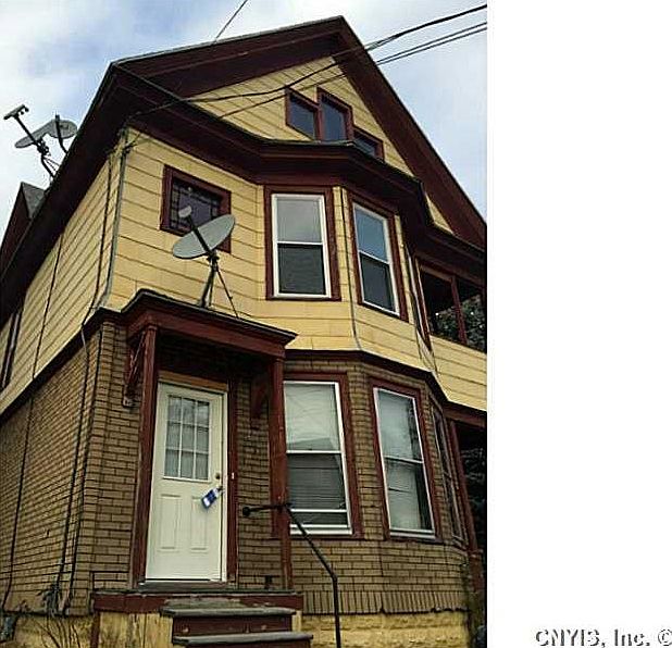 1st image of 409 Douglas St #2