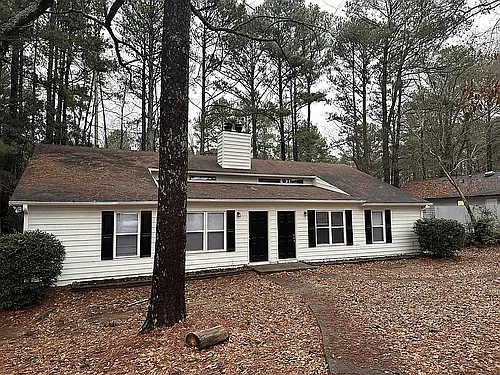 4106 Hawthorne Cir SE #A1 Photo 1
