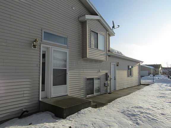 2nd image of 1506 Suntree Dr