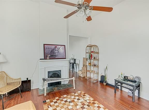 2nd image of 2716 Dryades St