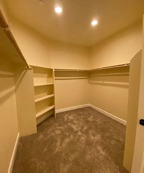 687 Jean Marie Dr — Photo 24