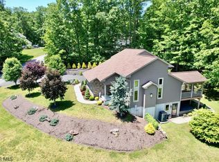 340 Ridgewood Dr, New Paris, PA 15554