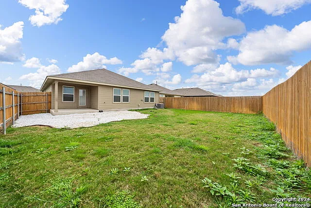 1080 Amble Oak — Photo 25