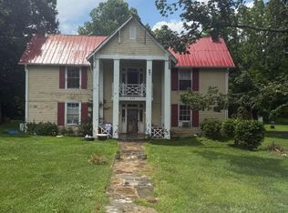 579-581 Botetourt Rd, Fincastle, VA 24090