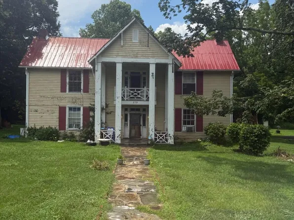 579-581 Botetourt Rd, Fincastle, VA 24090