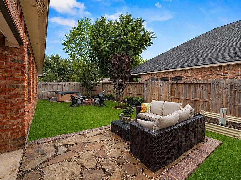 12323 E Elizabeth Shore Loop — Photo 8
