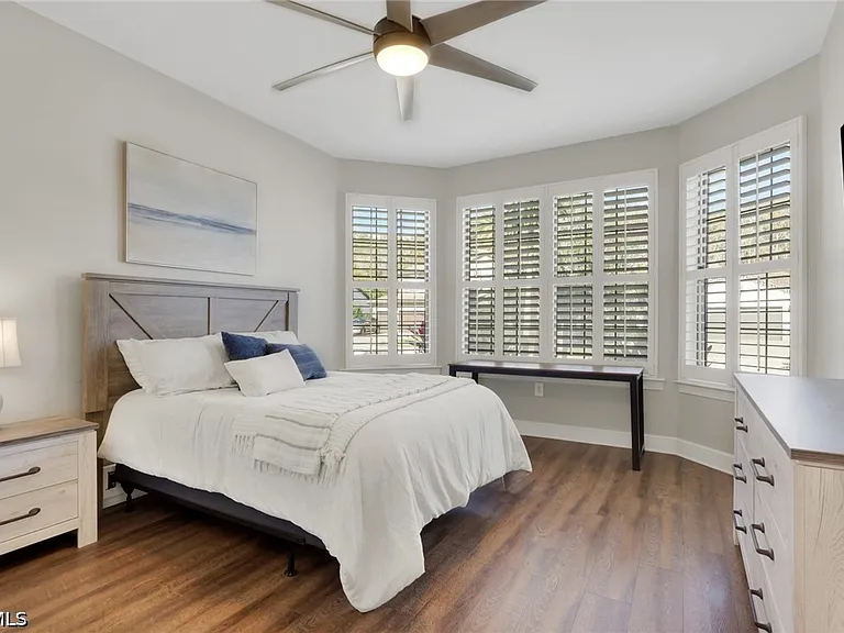 3425 Hampton Blvd — Photo 14