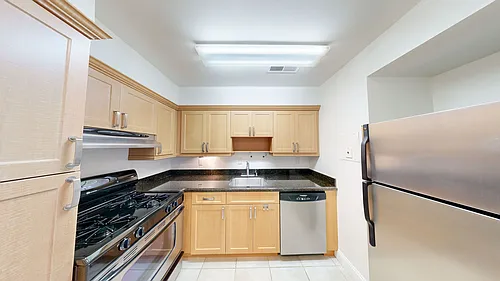 2114 Bonnywood Ln #202 Photo 1