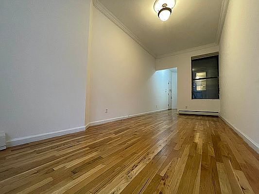 4th image of 307 W 113th St APT 1A