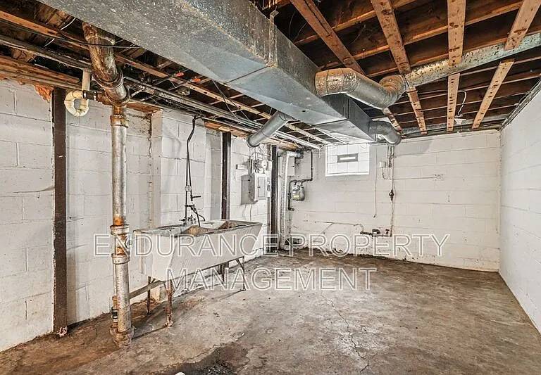 937 Grand Ave — Photo 18