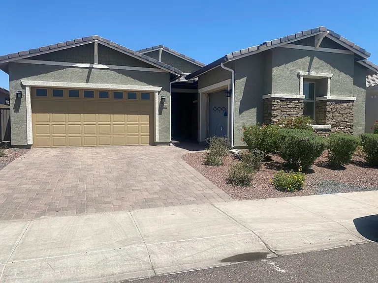 19848 W Monterosa St — Photo 9