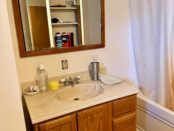 5th image of 6329 N Lumberjack Rd