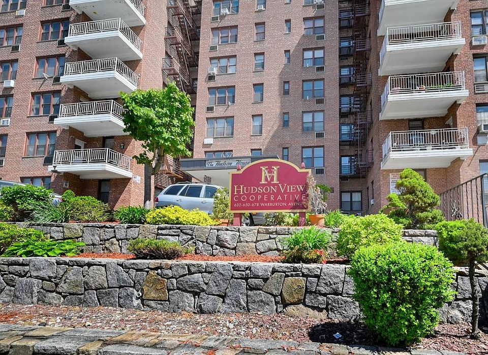 1st image of 632 Warburton Avenue #3K