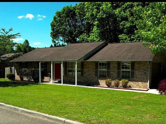 2nd image of 4444 Nathan Dr