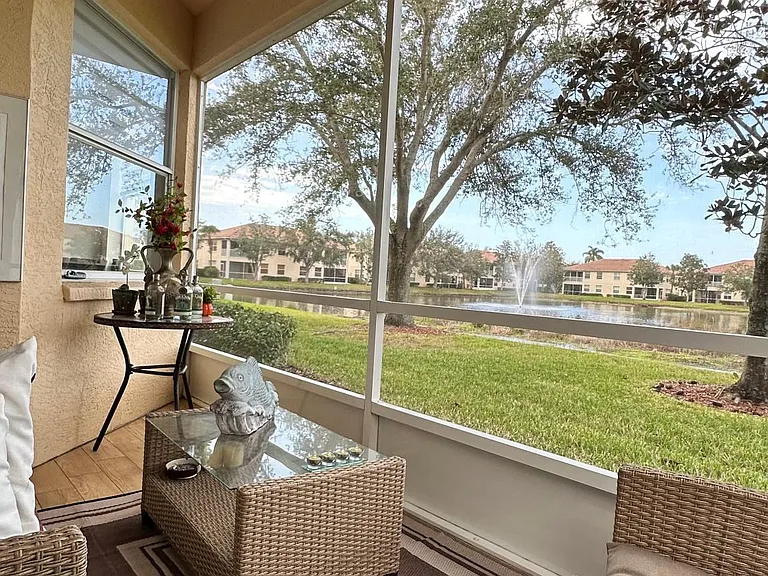 4210 Vicenza Dr #B — Photo 20