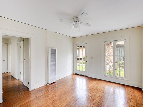 4th image of 417 Riverdale Dr APT B