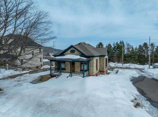 220 W Munising Ave, Munising, MI 49862
