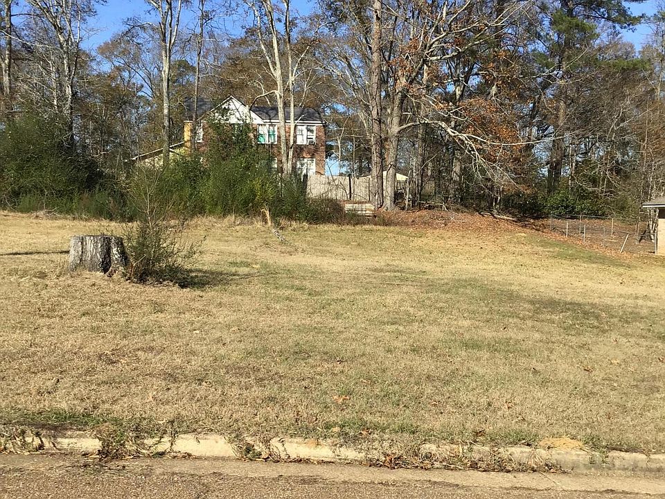 2nd image of 0 Oak Vinyard Dr