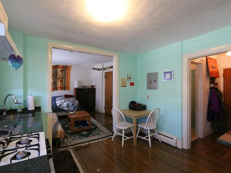 193 Concord Ave — Photo 4